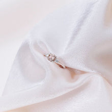 Load image into Gallery viewer, Carrie-Silver Ring