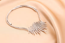 Load image into Gallery viewer, Saphira Necklace
