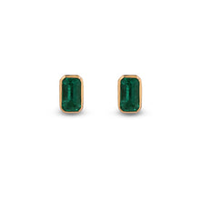 Load image into Gallery viewer, Samra Earrings 8x7mm
