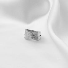 Load image into Gallery viewer, Alhambra Ring
