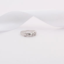 Load image into Gallery viewer, Idylla Ring

