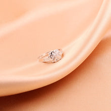 Load image into Gallery viewer, Amaranta Ring
