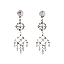 Load image into Gallery viewer, Vespera Earrings
