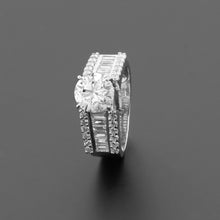 Load image into Gallery viewer, Cassiane Ring
