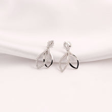Load image into Gallery viewer, Celestia Earrings
