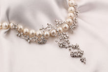 Load image into Gallery viewer, Amara Necklace
