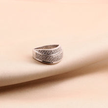 Load image into Gallery viewer, Antonella Ring
