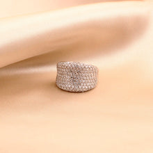 Load image into Gallery viewer, Duchess Ring
