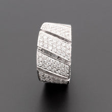 Load image into Gallery viewer, Buckingham Ring
