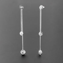 Load image into Gallery viewer, Bellatrix Earrings
