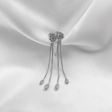 Load image into Gallery viewer, Alcyone Earrings
