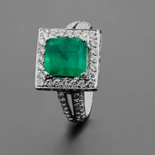 Load image into Gallery viewer, Green Sea Ring
